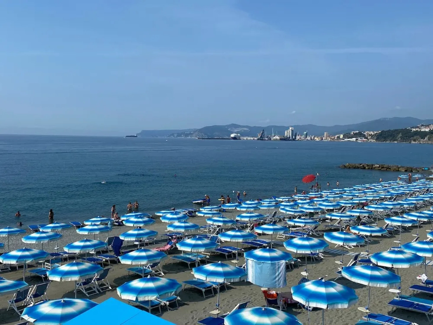 Apartment Superior 950 Meters From The Sea