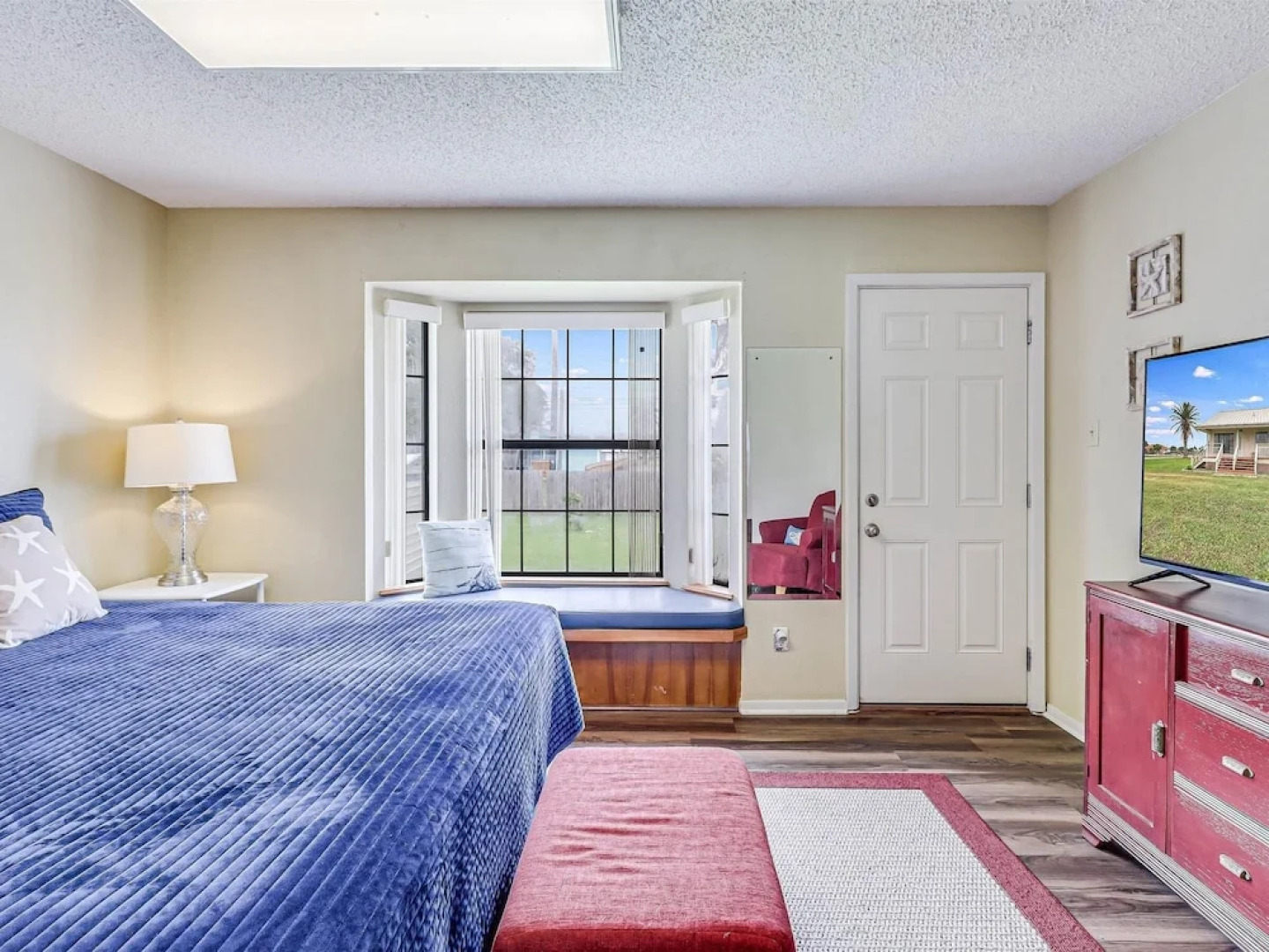 Tejas Angler Retreat Ap1132 3 Bedroom Home by RedAwning