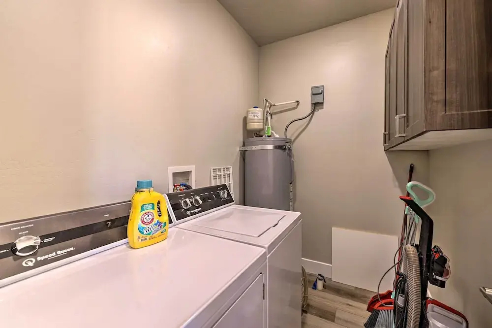 Quiet Kanab Home w/ Panoramic Views & Porch!