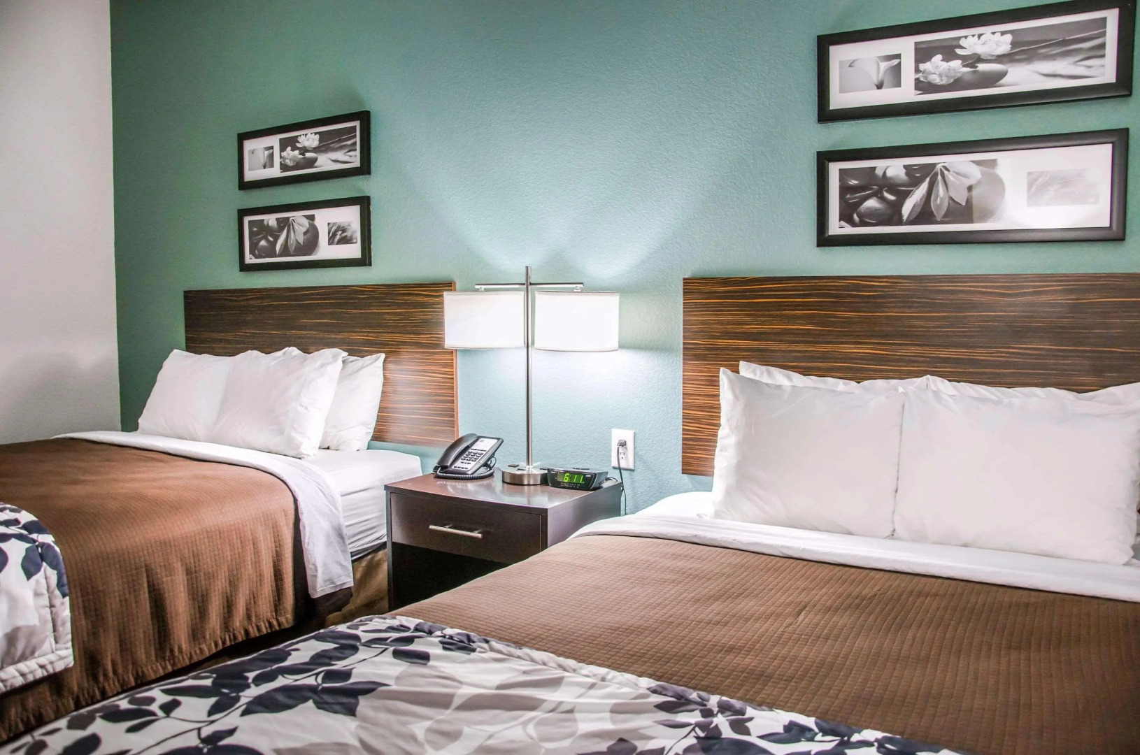 Sleep Inn & Suites Center