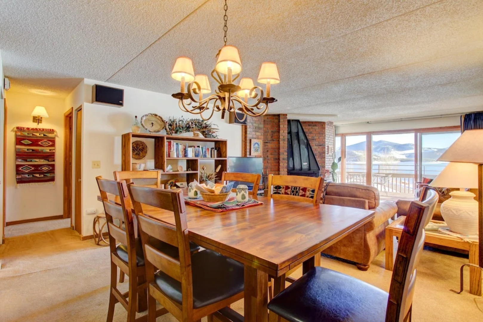 207 Point Dillon 2 Bedrooms 2 Bathrooms Condo