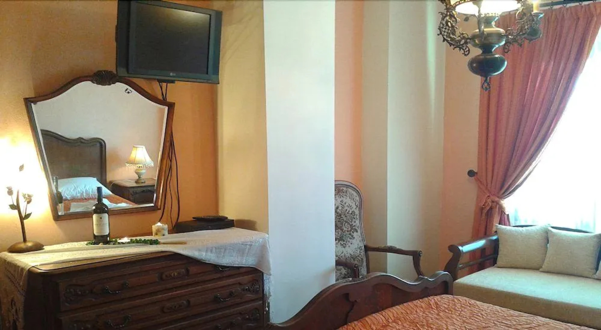 Smaragdi Luxury Apartments