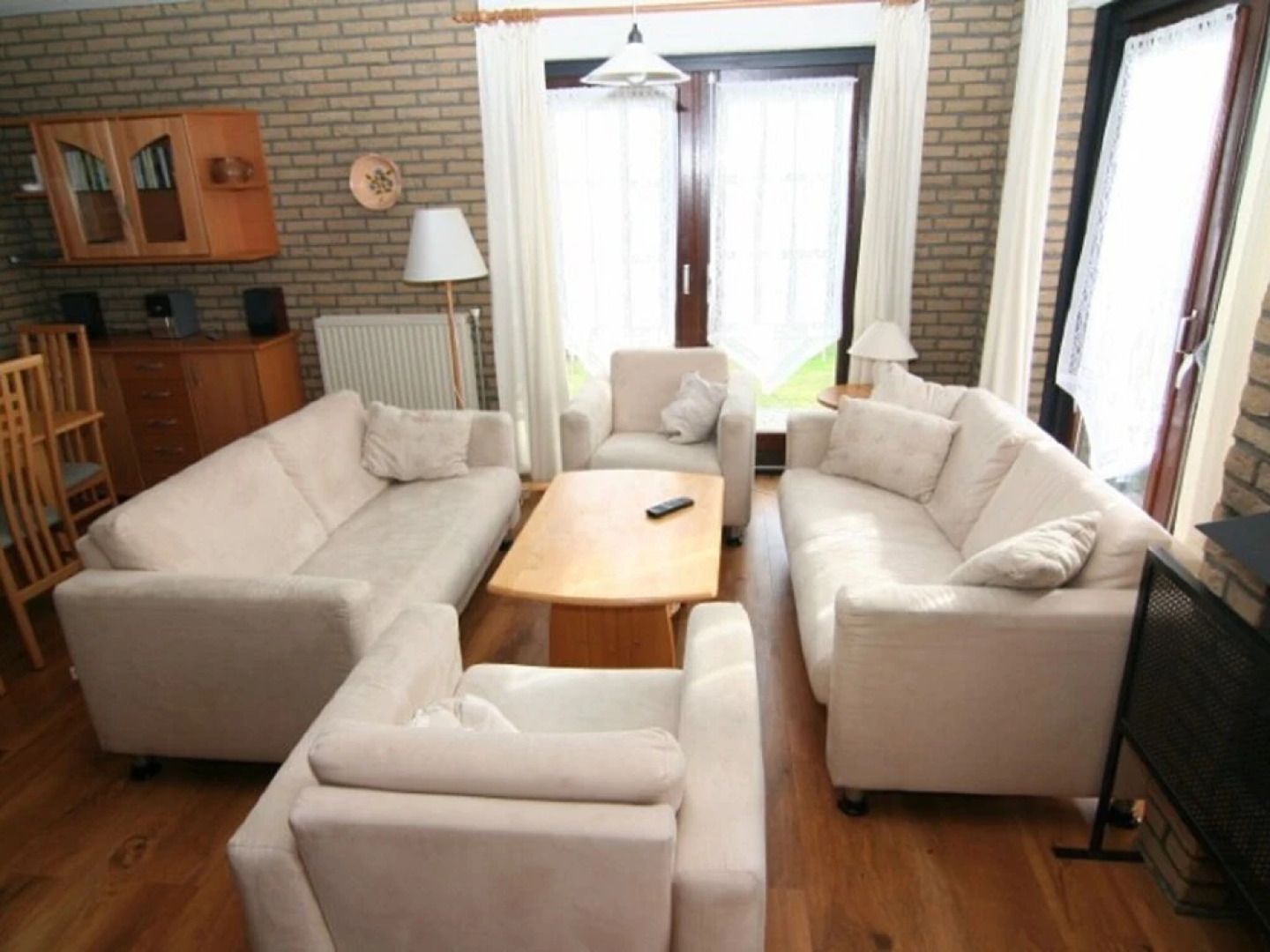 Detached Holiday Home with Dishwasher, Located on Texel