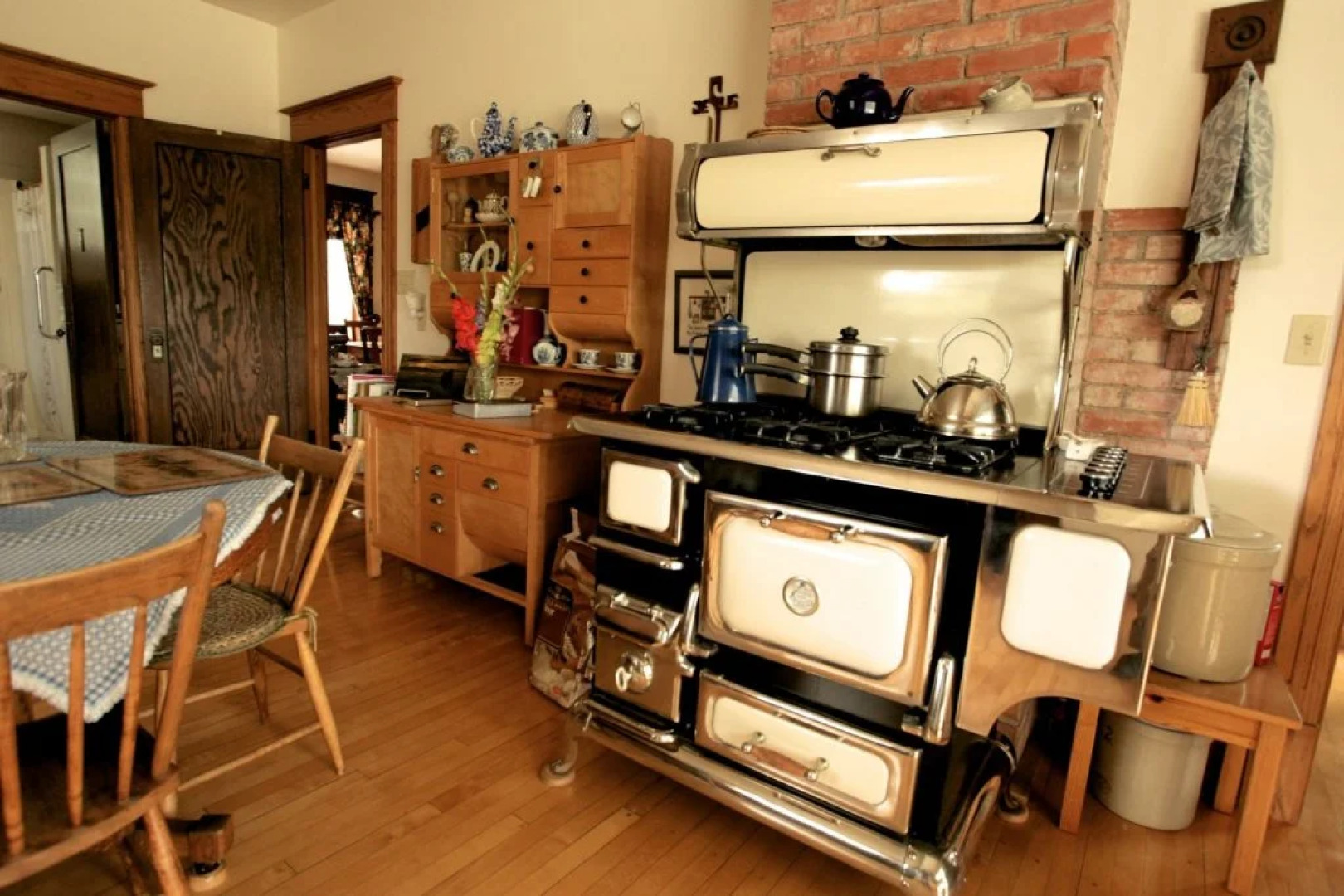 Sproule Heritage Bed and Breakfast