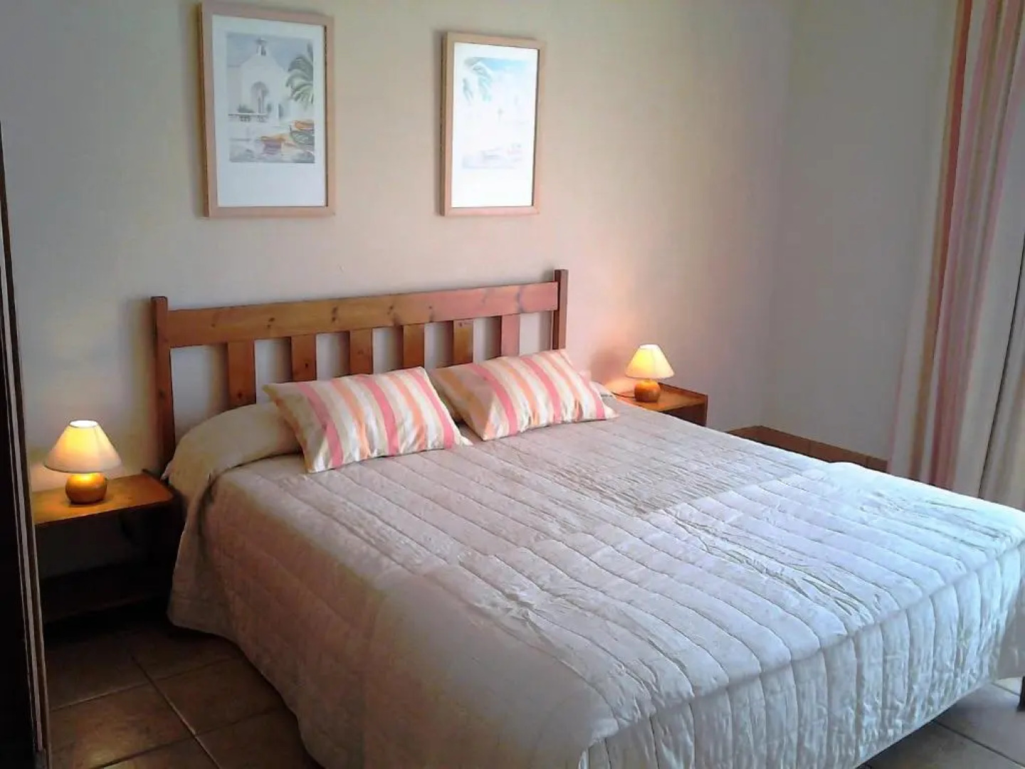 La Muralla Apartamentos