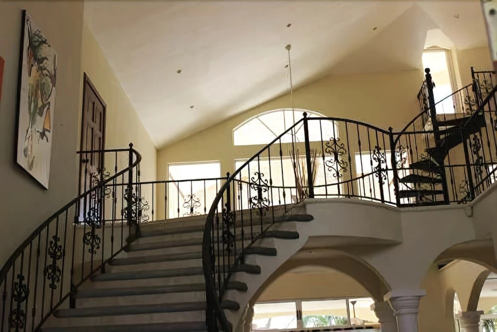 Beachfront Houses for Rent