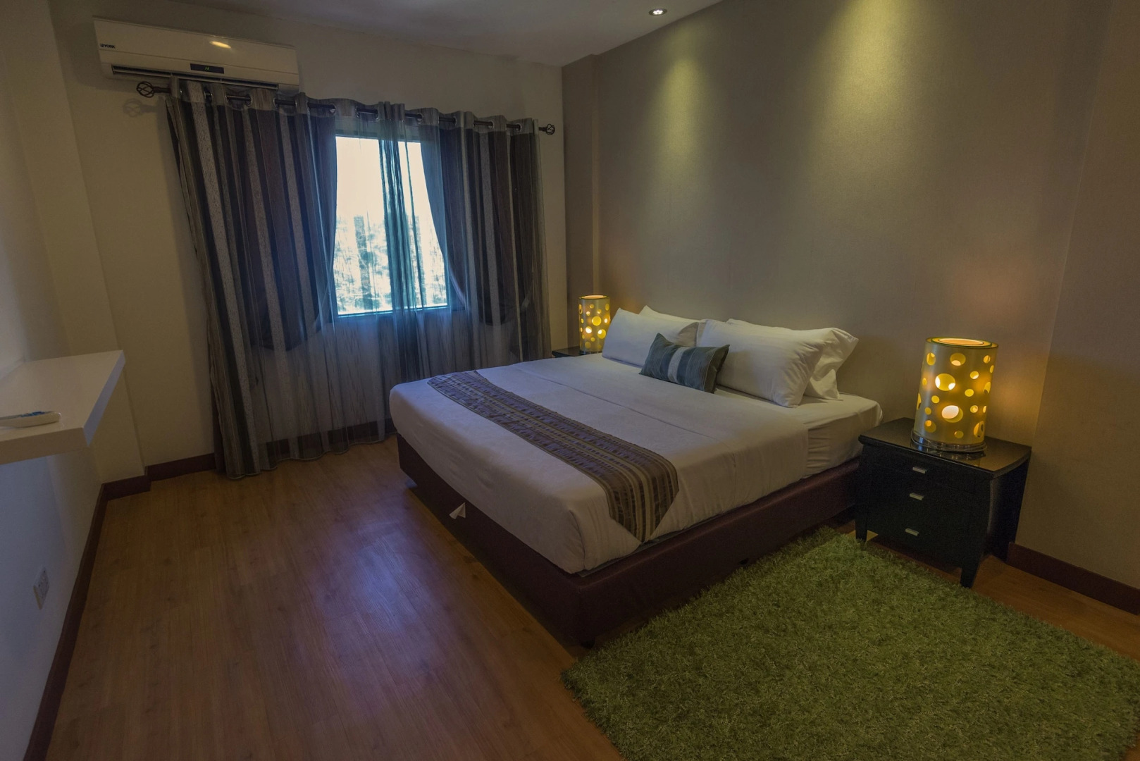 Rimbun Suites & Residences