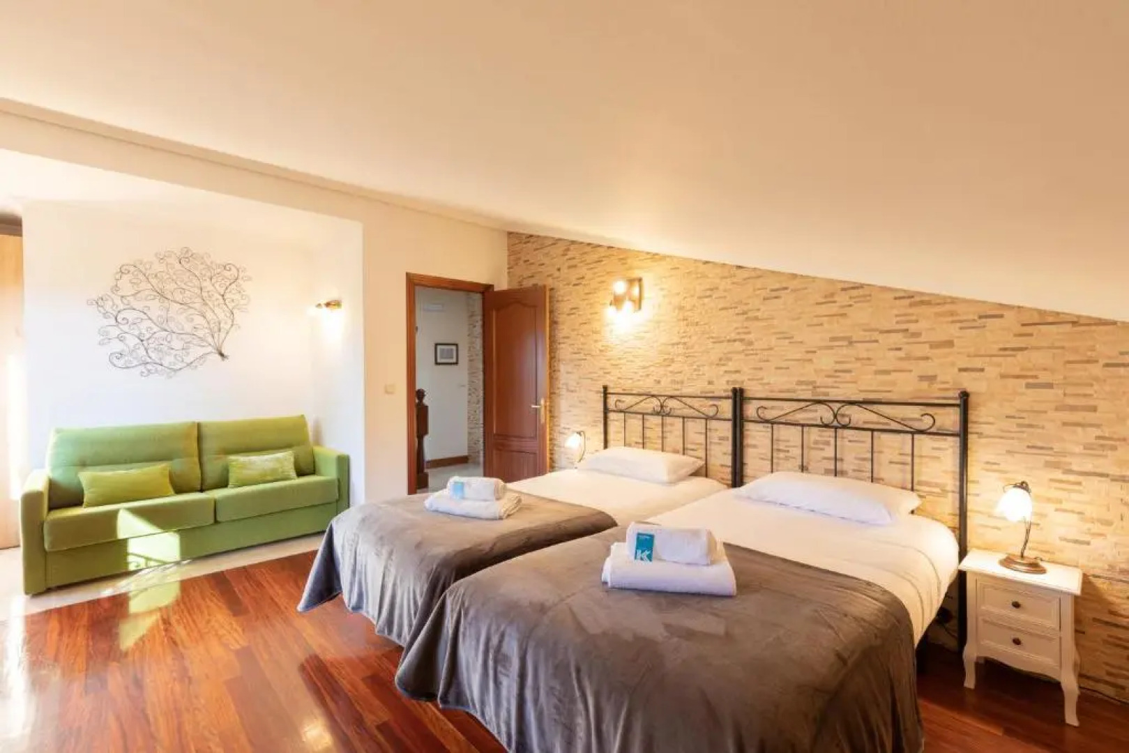 Casa Rural Zelaieta BerriBi