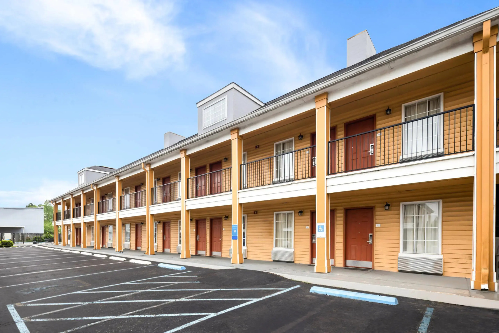 Quality Inn Decatur River City