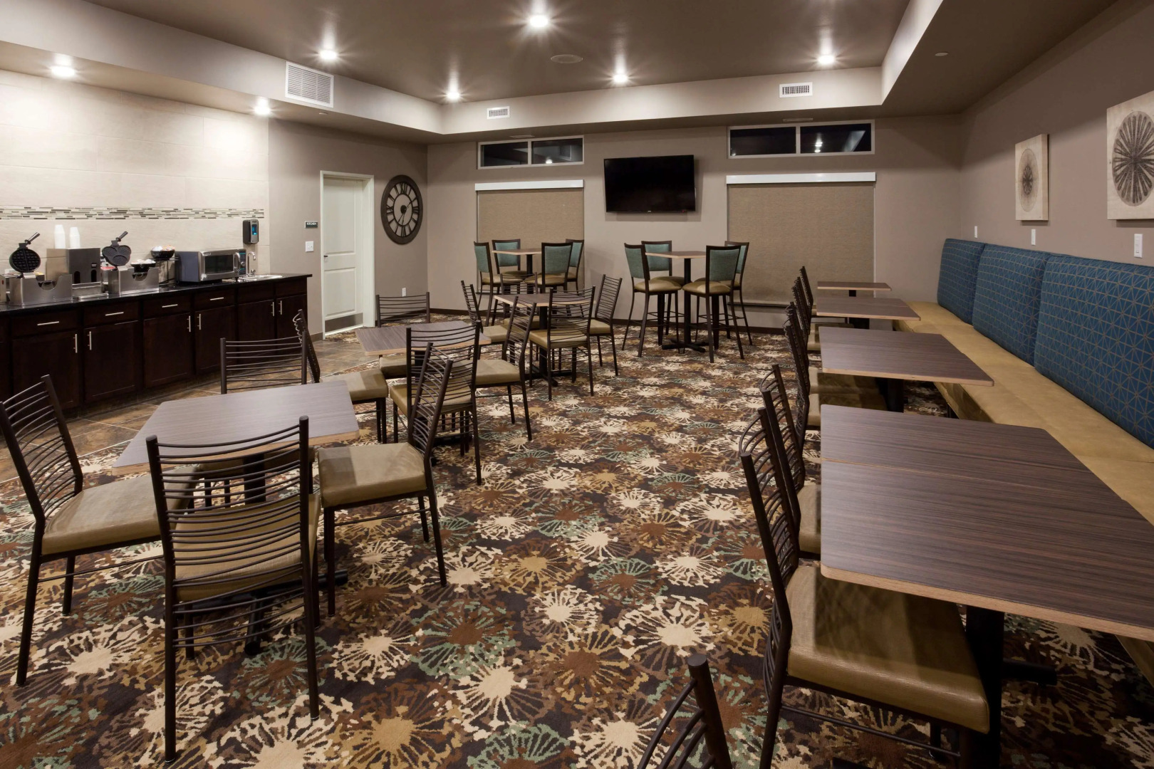 GrandStay Hotel and Suites