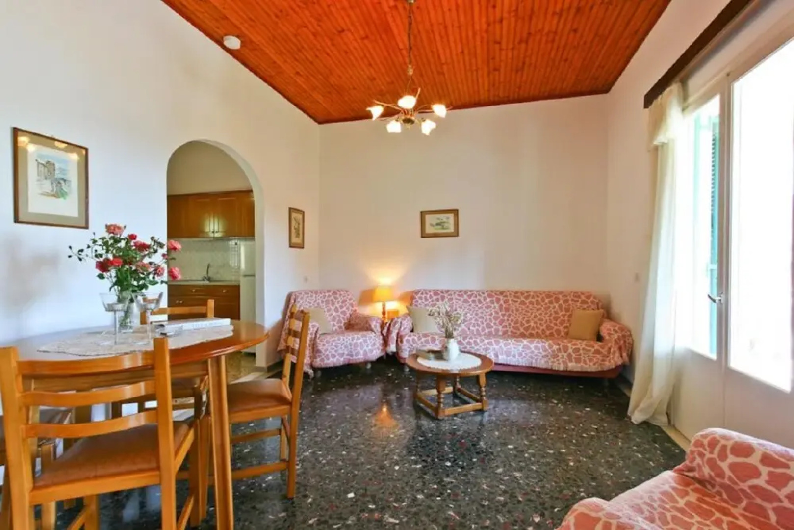 Irena Walk to Beach Sea Views A C Wifi Car Not Required - 244