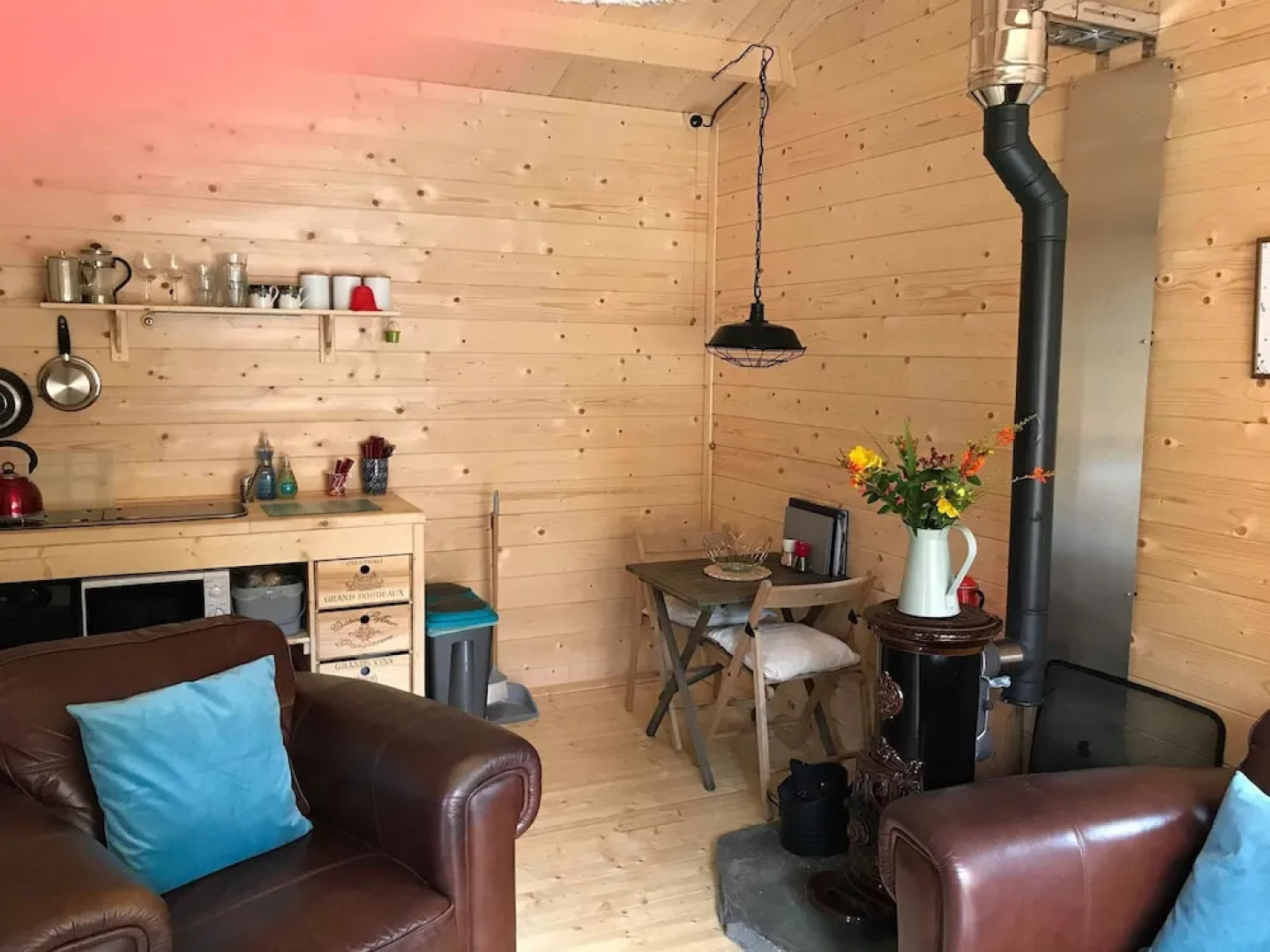 Off Grid 1-bed Cabin, Pets Ok, 20 Mins to Dunoon