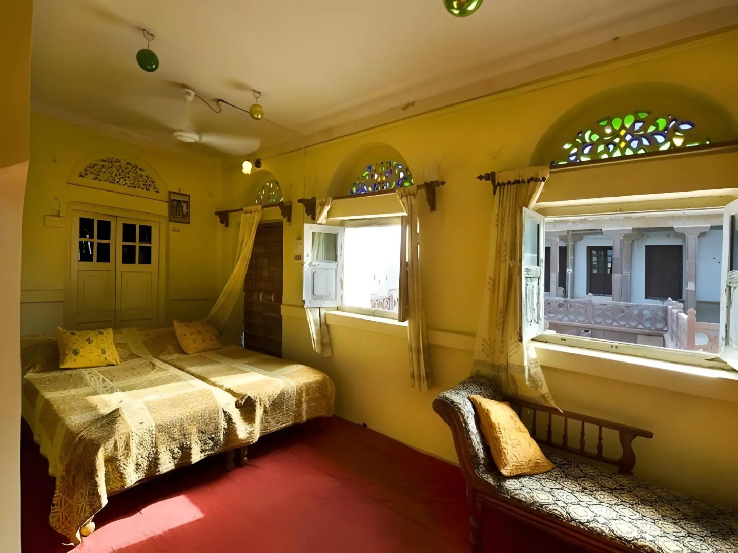 Chandelao Garh Hotel