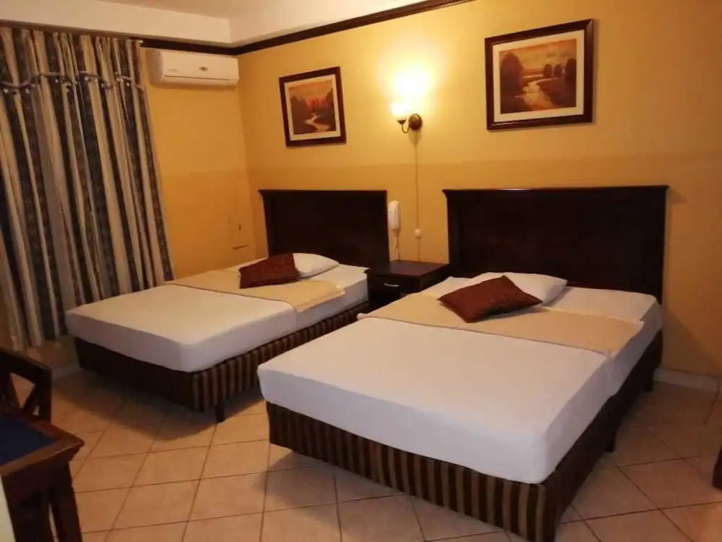Hotel Merliot