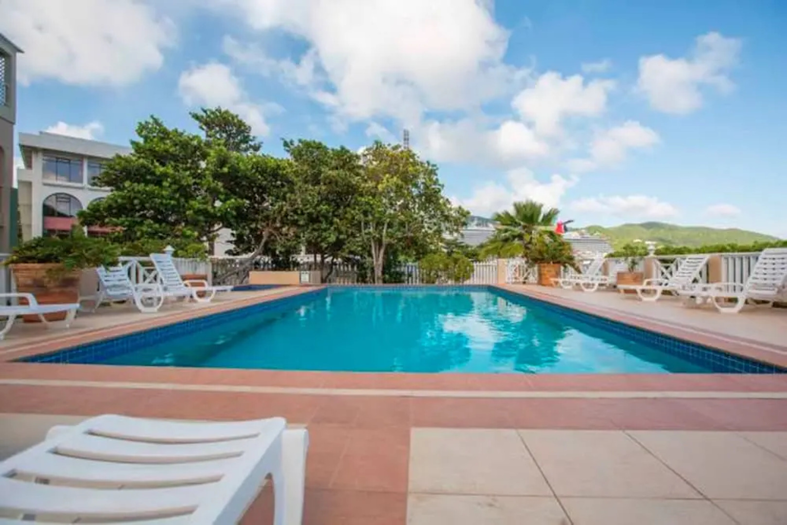 Maria's By the Sea Hotel