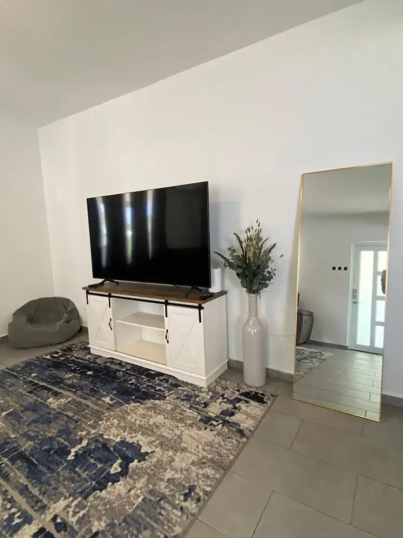 Sea Breeze Tunnel Hideaway 3