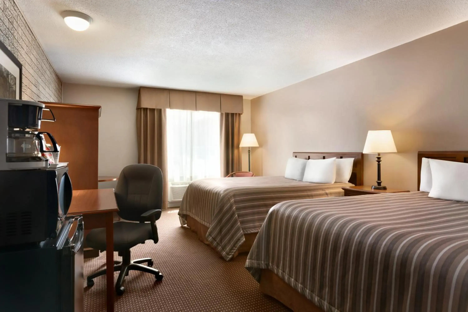 Travelodge by Wyndham Simcoe