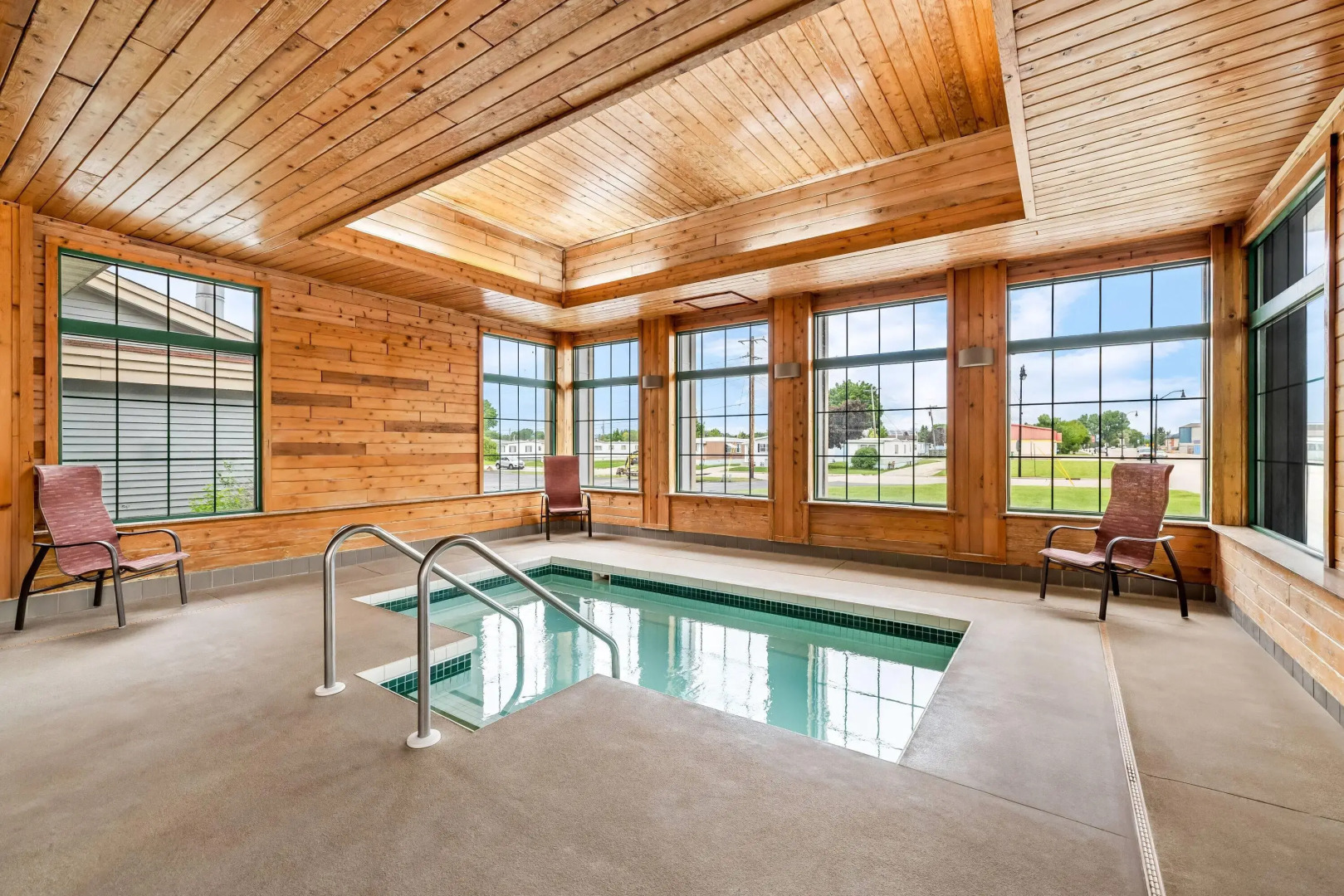 Super 8 by Wyndham La Crosse