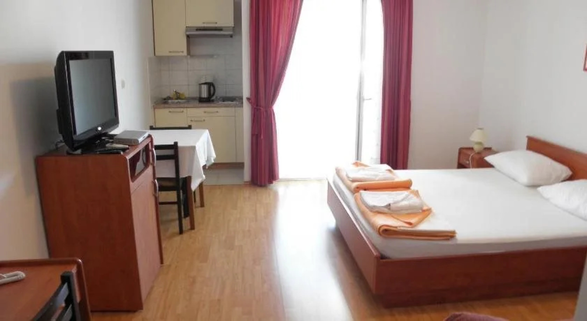 Aparthotel Buratovic