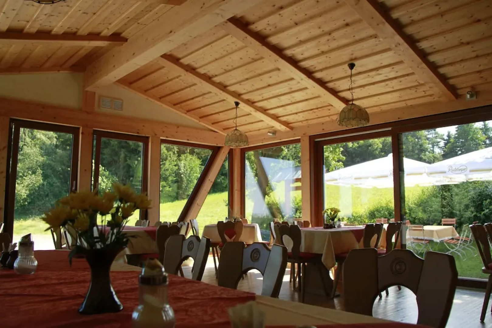 Gasthaus und Hotel Rote Schenke