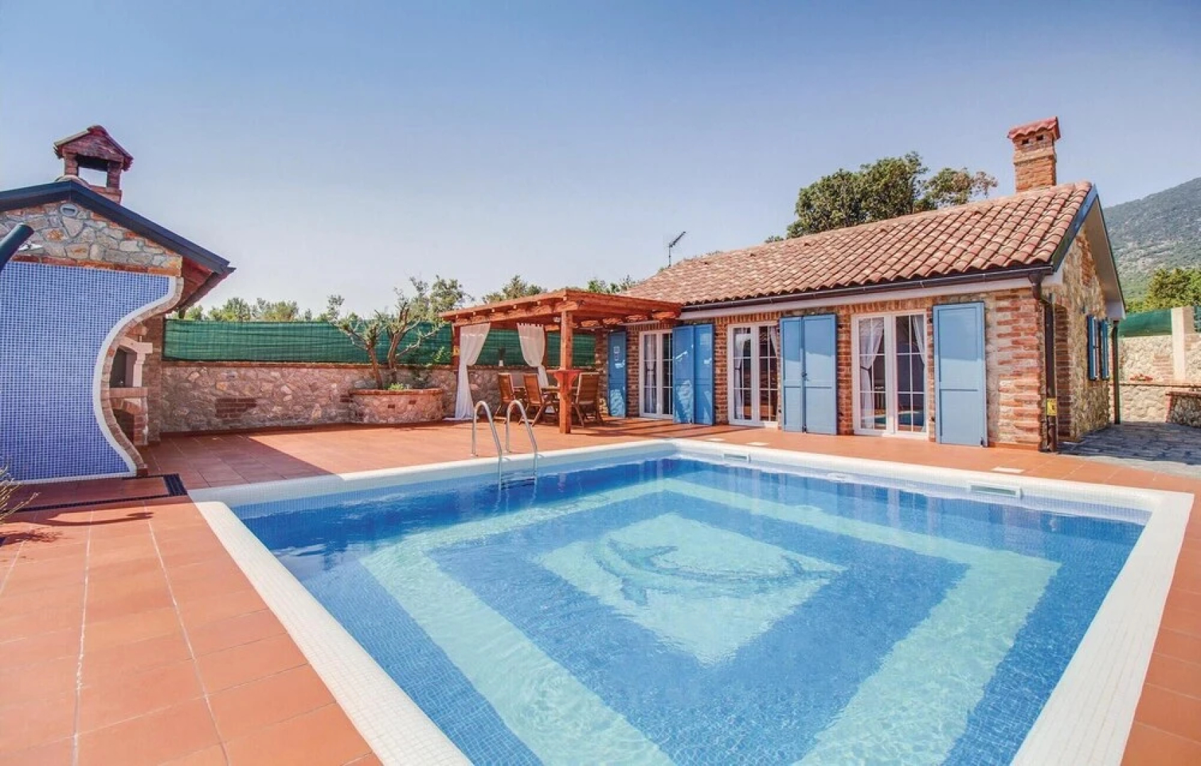 Awesome Home in Nerezine With Wifi and 3 Bedrooms