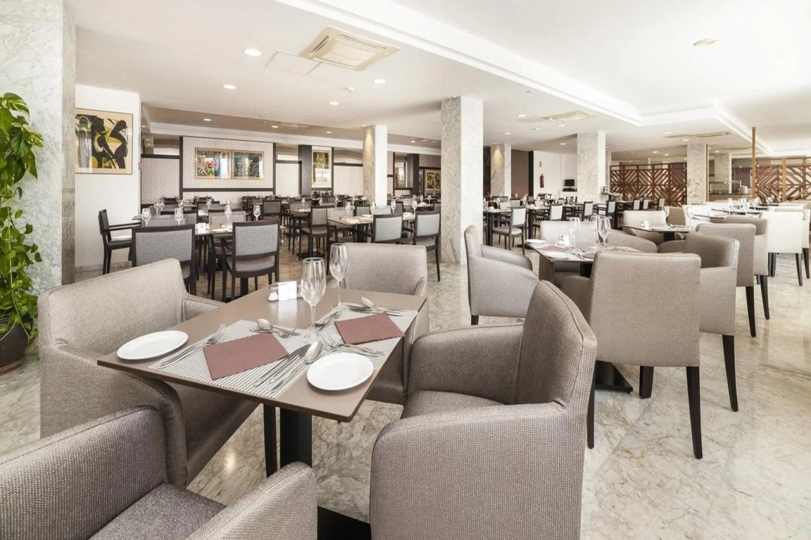 Hoposa Hotel & Apartments Villaconcha