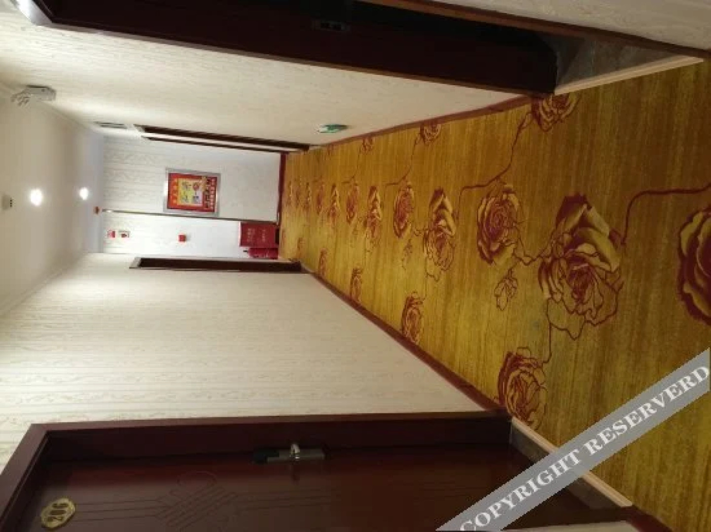 Tairuiyang Business Hostel