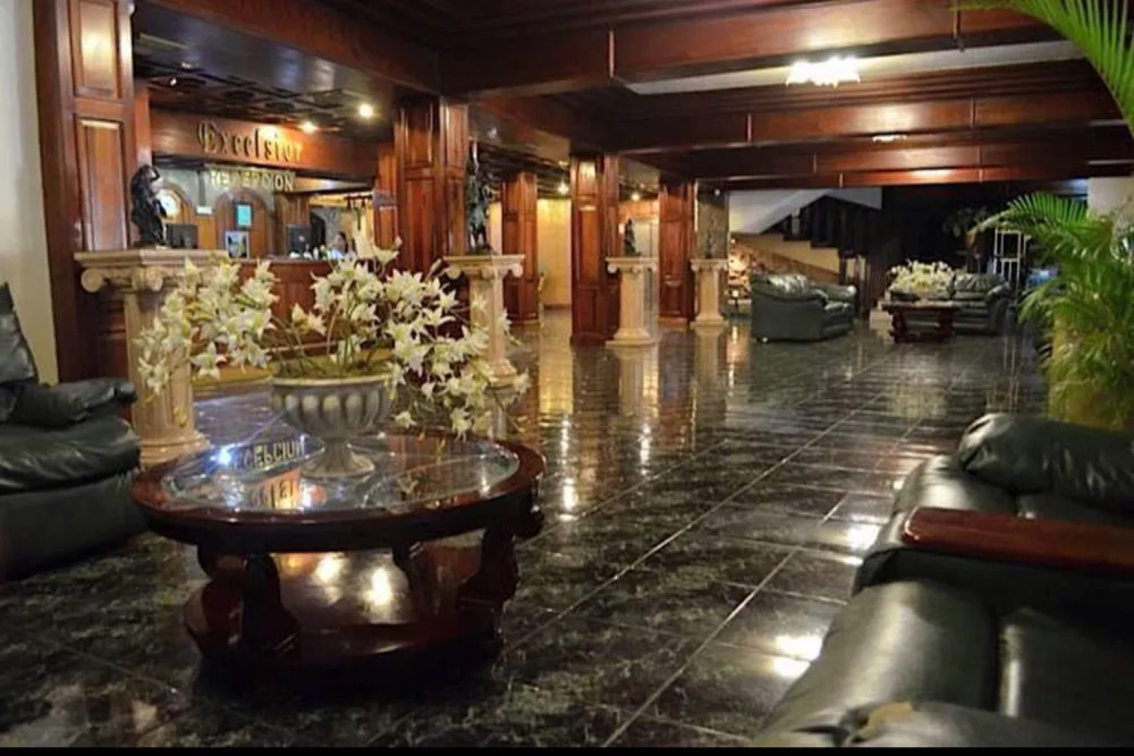 Hotel Excelsior