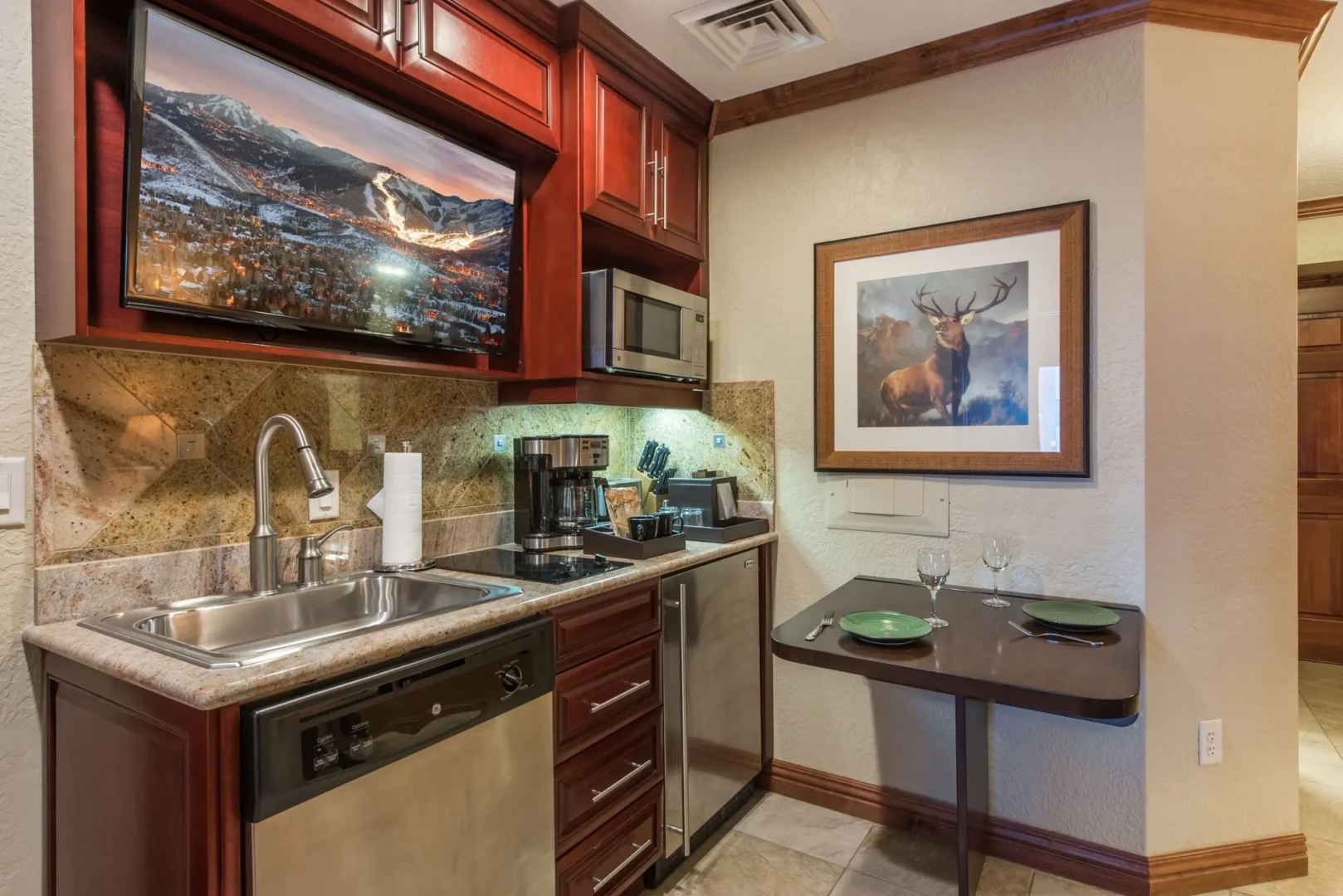 Canyons Village Condos by All Seasons Resort Lodging