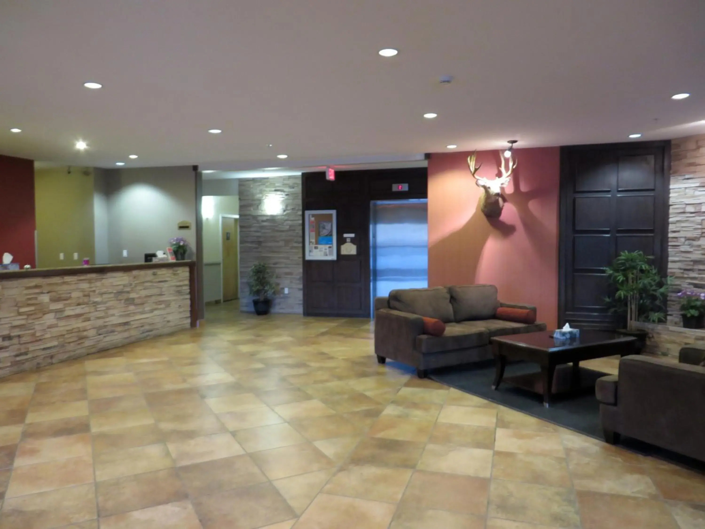 Sigma Inn & Suites Hudson's Hope