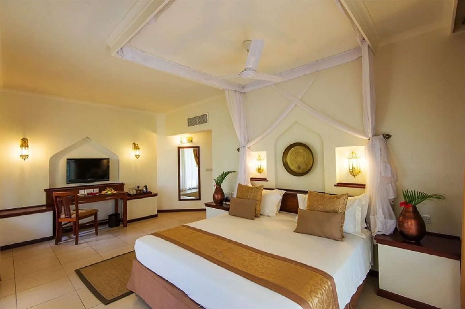 Sea Cliff Resort & Spa