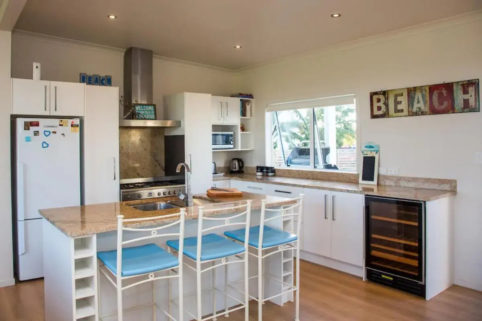 Waterfront Wonder - Matarangi Holiday Home