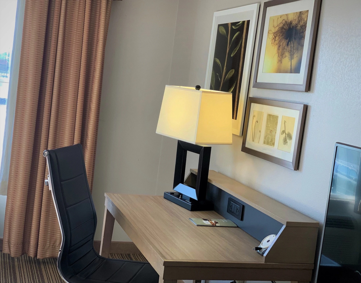 Country Inn & Suites by Radisson, Clarksville, TN