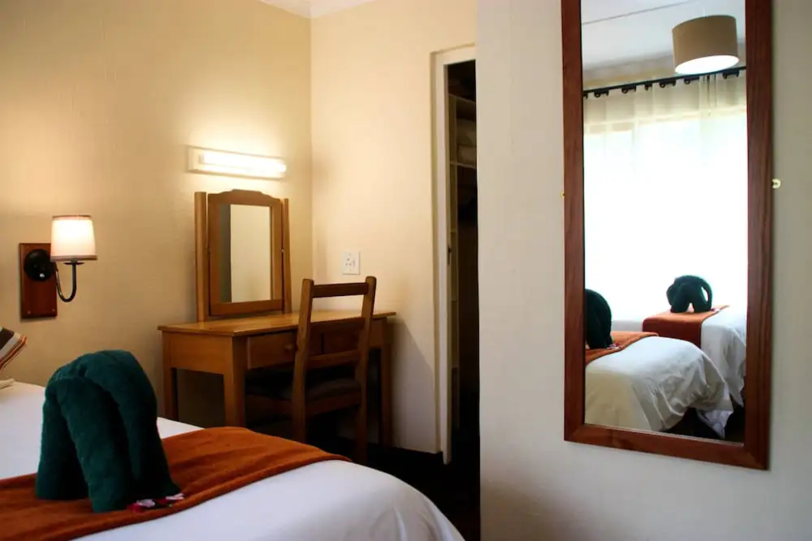 Riverbend Chalets Self Catering