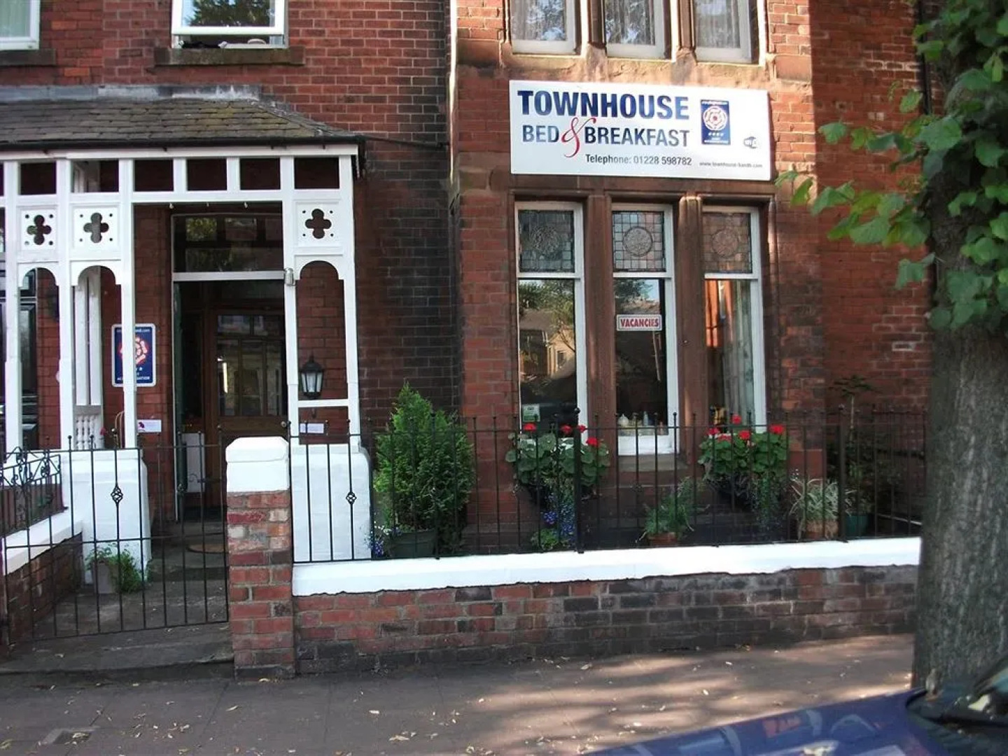 Townhouse Bed & Breakfast