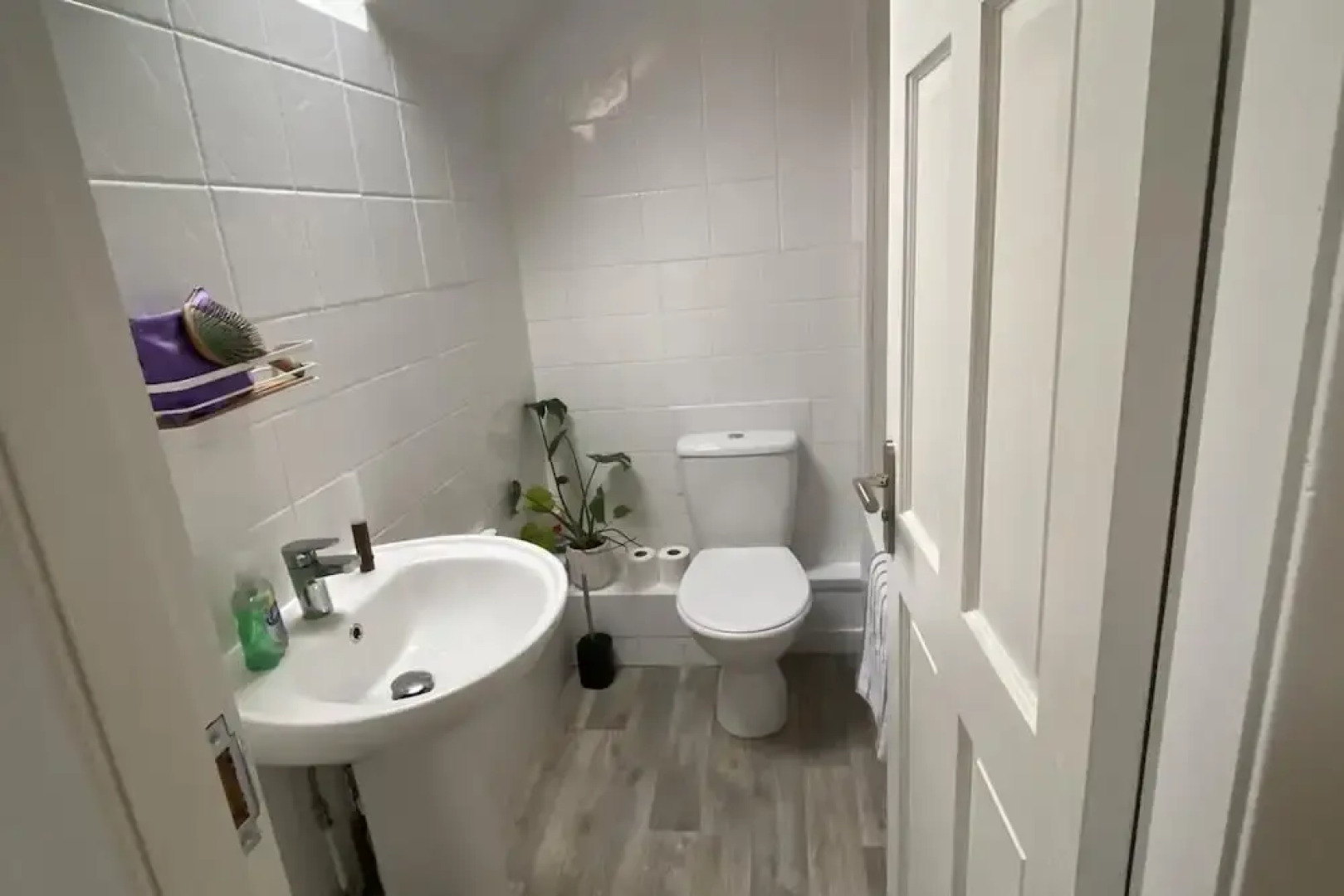 Anglesey Retreat - 2 Beds - Sleeps 3 - Parking