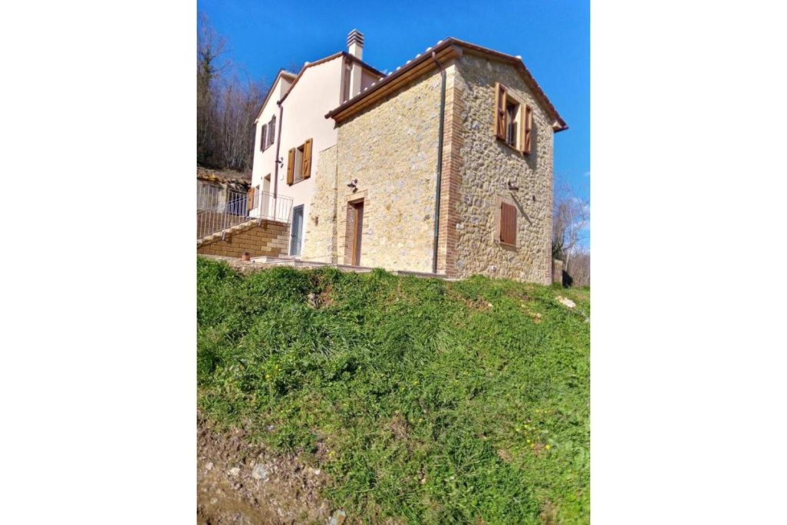 Podere del Ciacchi Among Tuscany Greenery