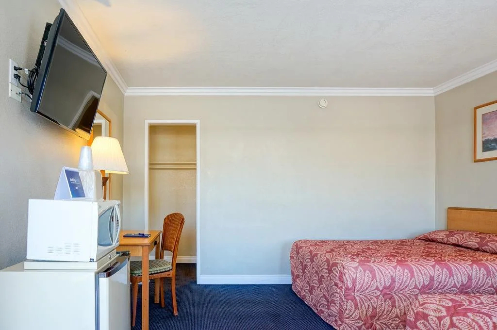 Harbor Motel