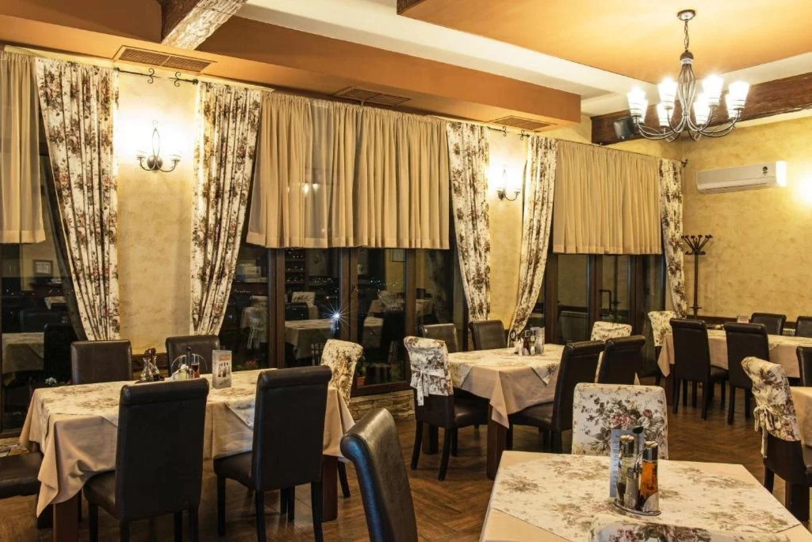 Chiflika Family Hotel