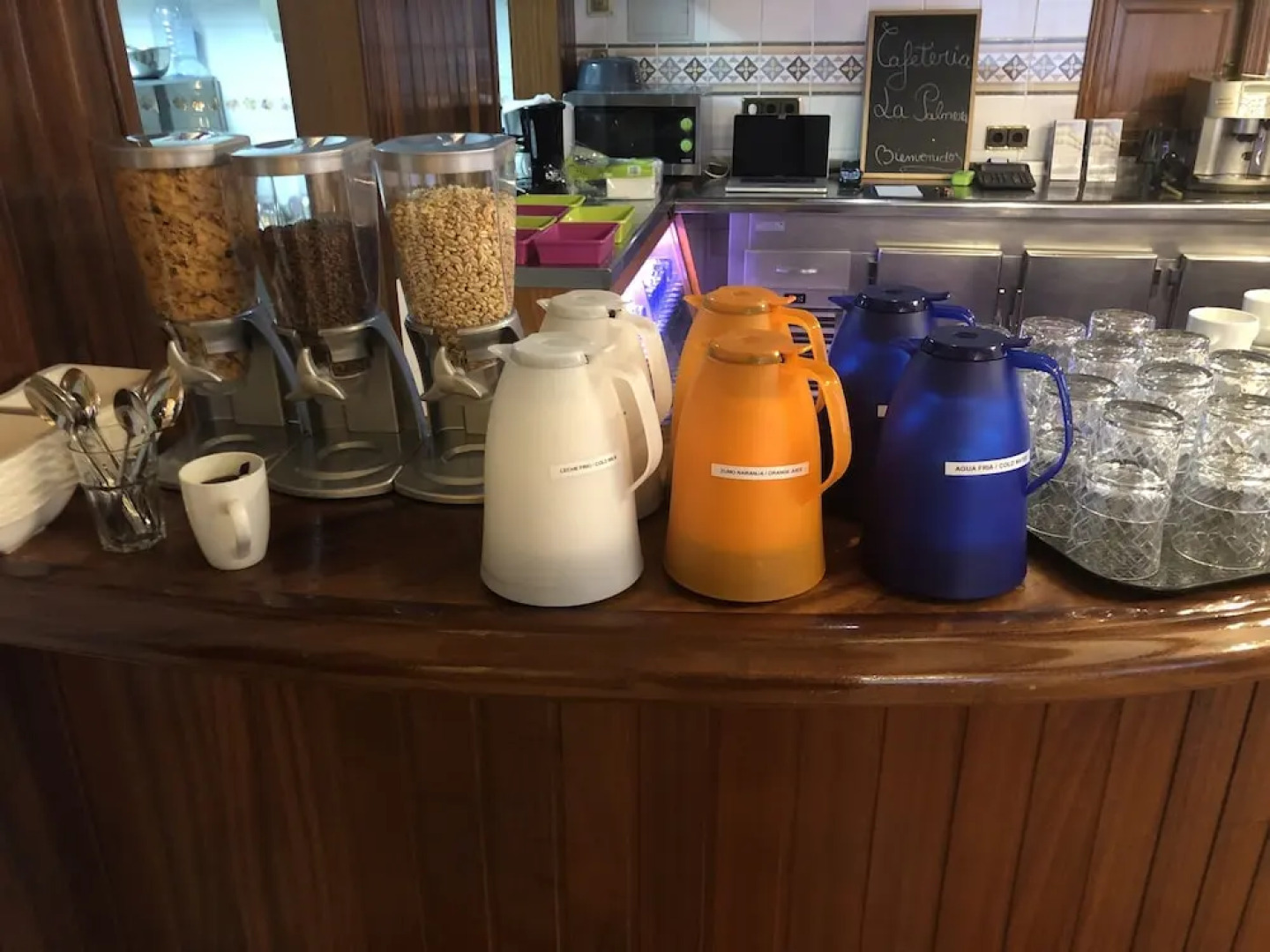 Aparthotel La Palmera