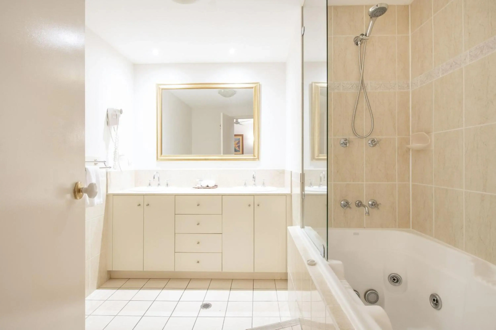 The Lakes Resort Cairns