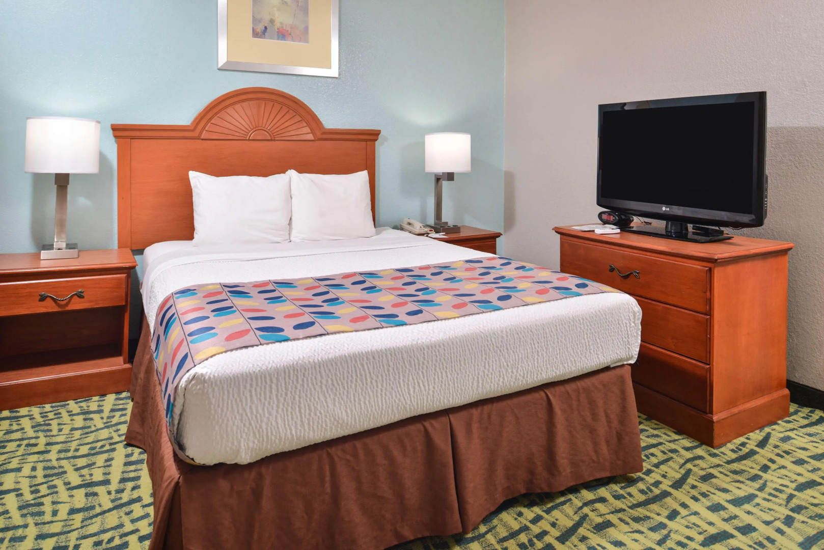Best Western Plus Holiday Sands Inn & Suites