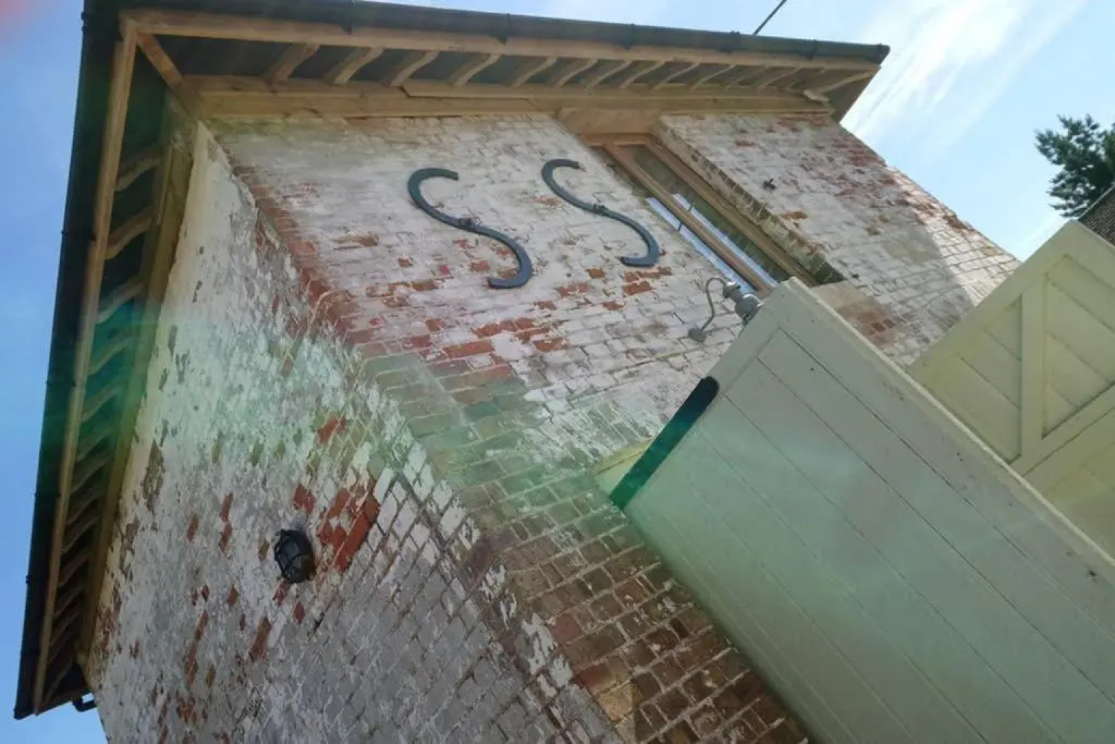 The Dovecote - unique self-contained 1bed renovated barn