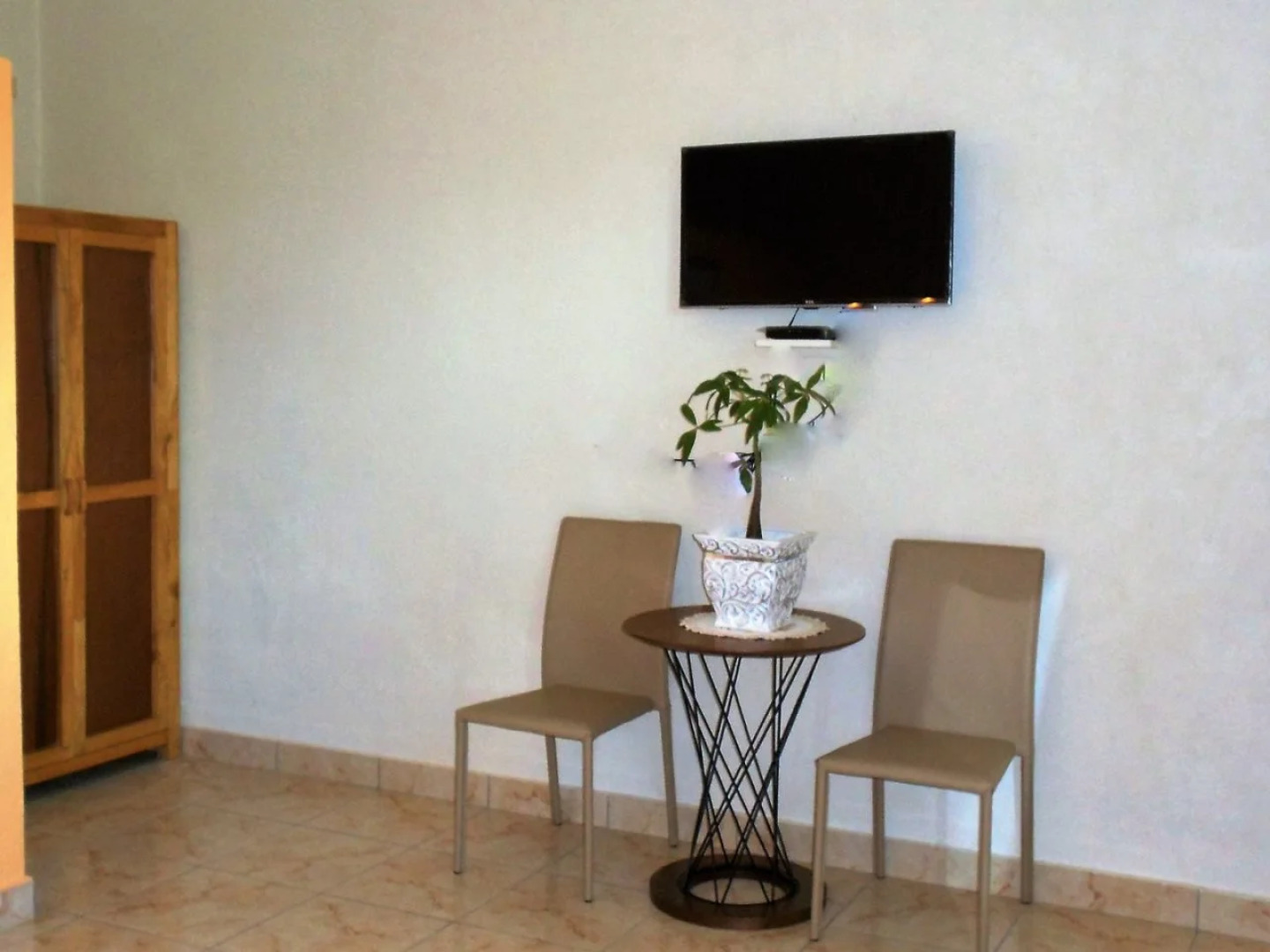 Gold View Beach Resort