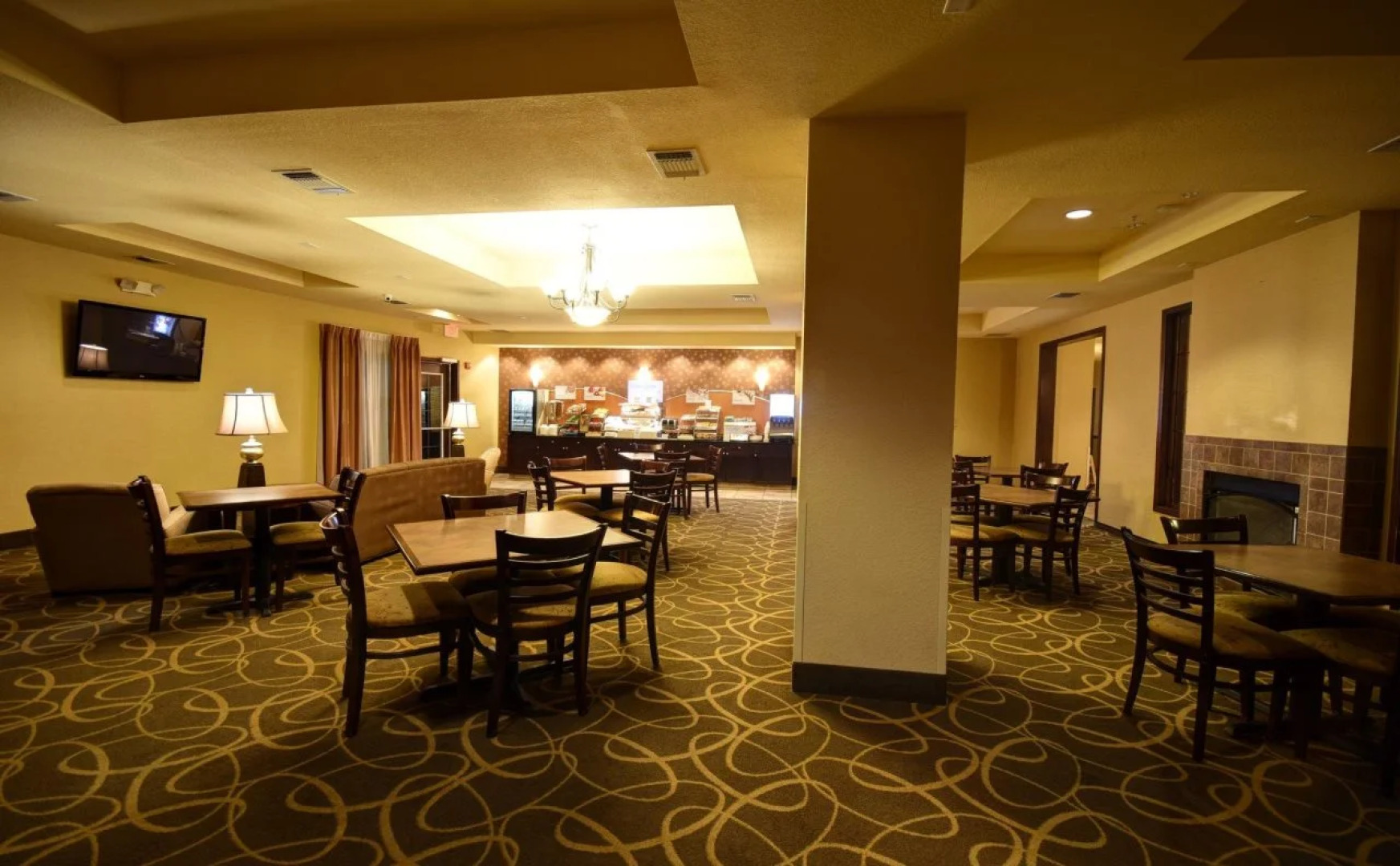 Holiday Inn Express & Suites Del Rio by IHG