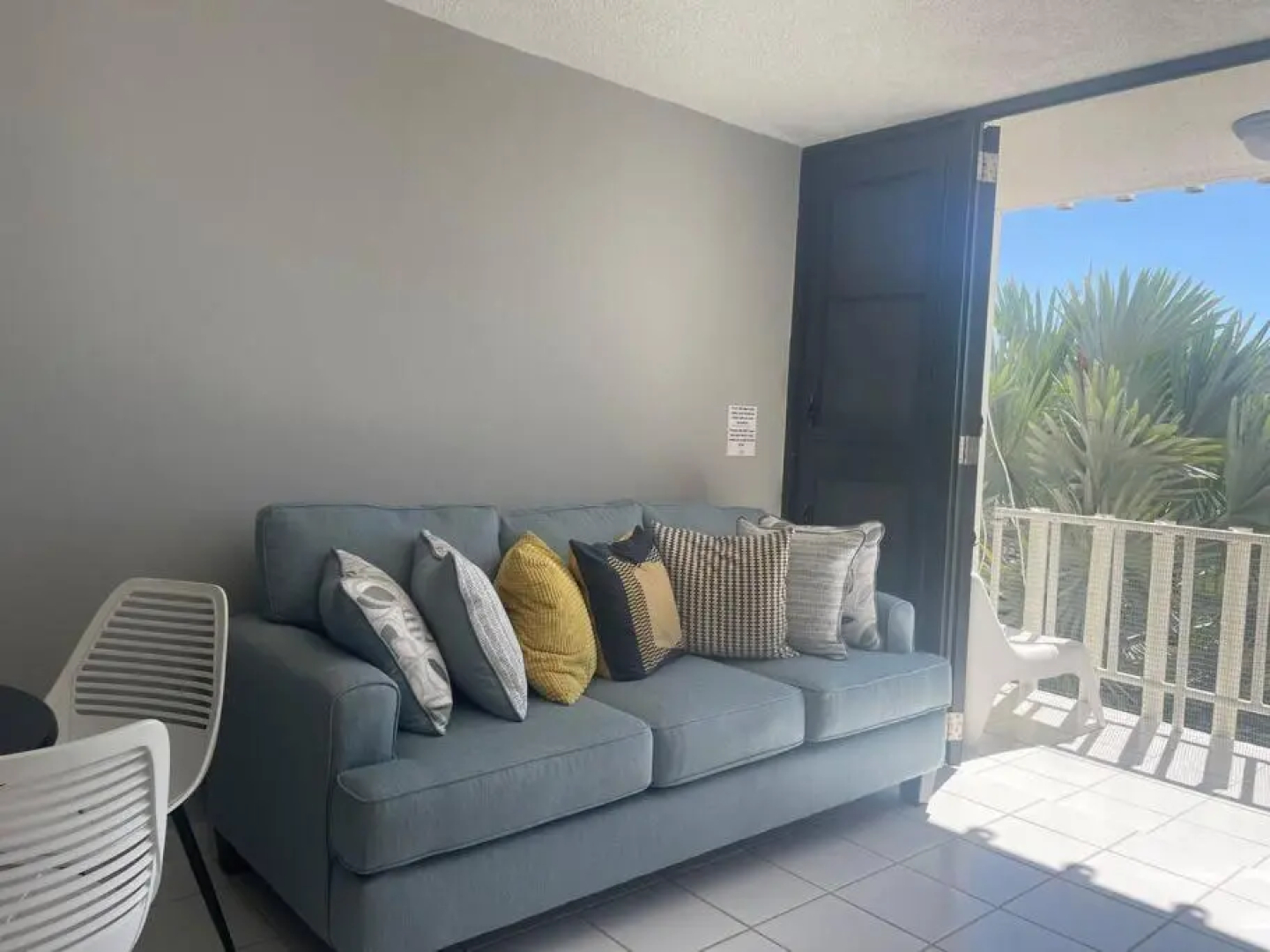 Boquerón Beach Apartment.- Guarionex 207