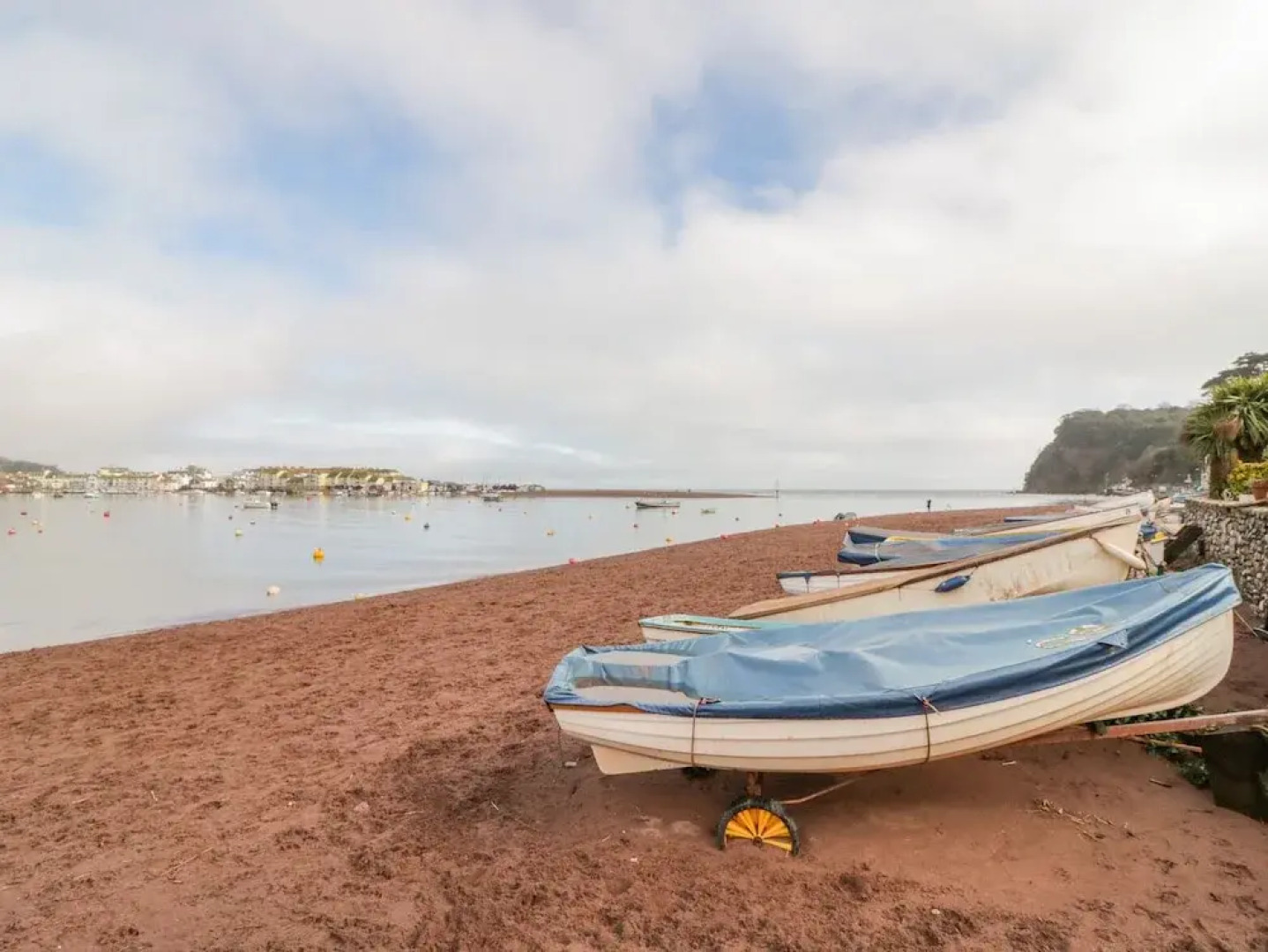 Coombe Valley Shepherd's Hut