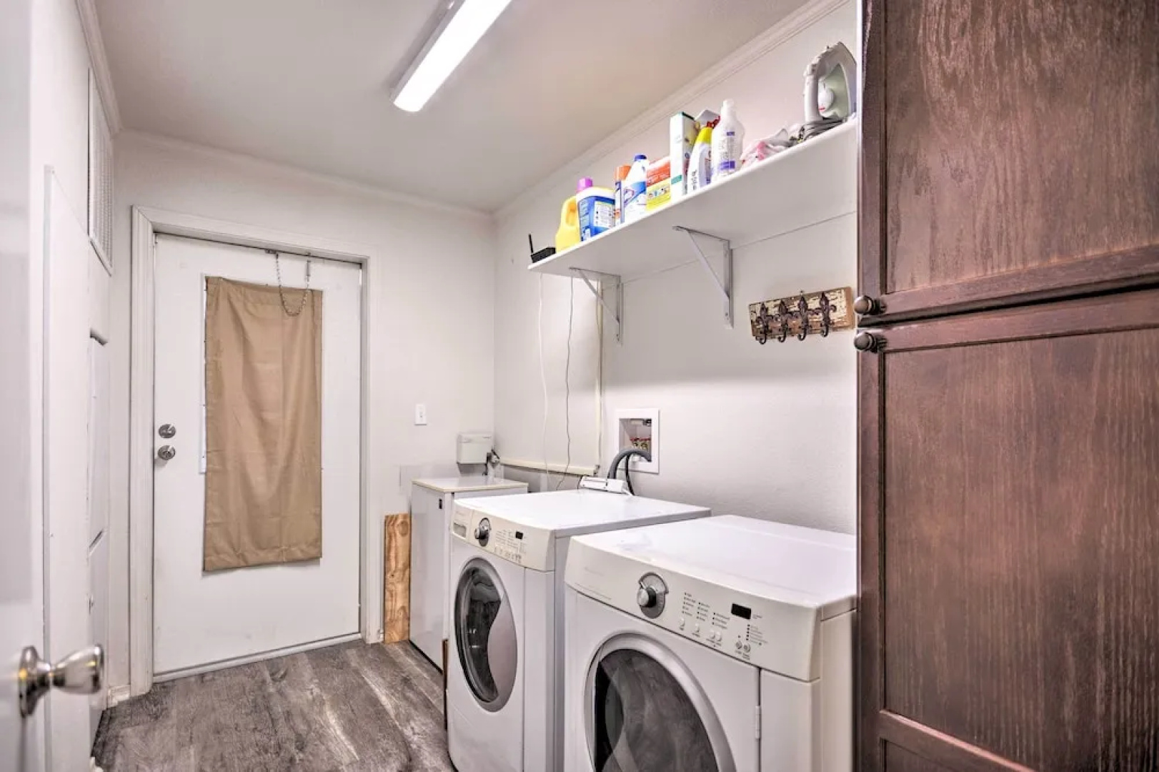 Peaceful Portales Escape w/ Patio & Grill!