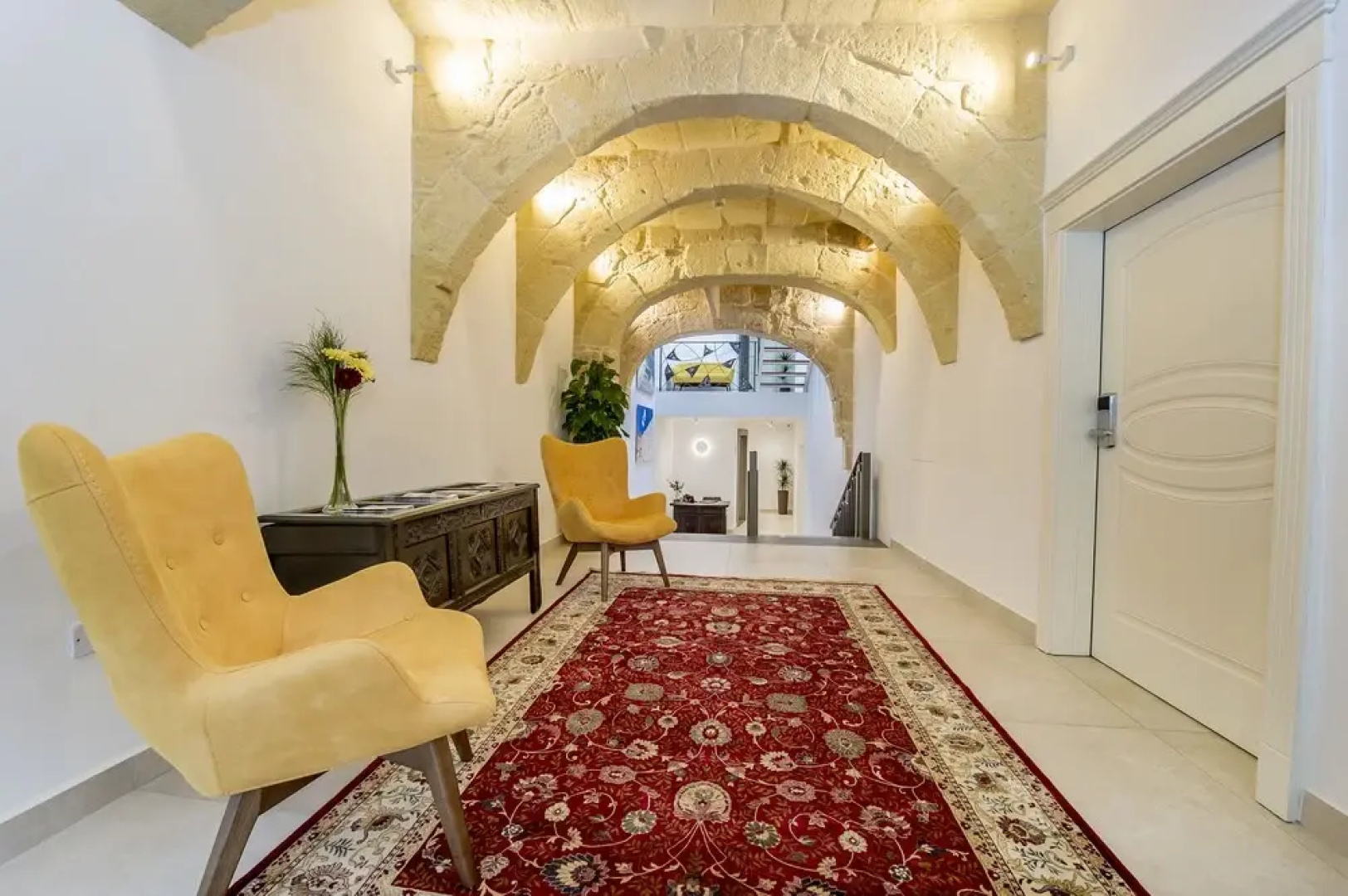 Viewpoint Boutique Living