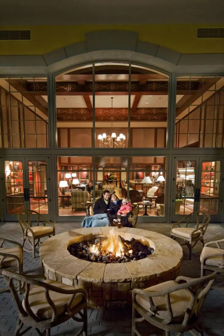 The Ritz-Carlton Club, Vail